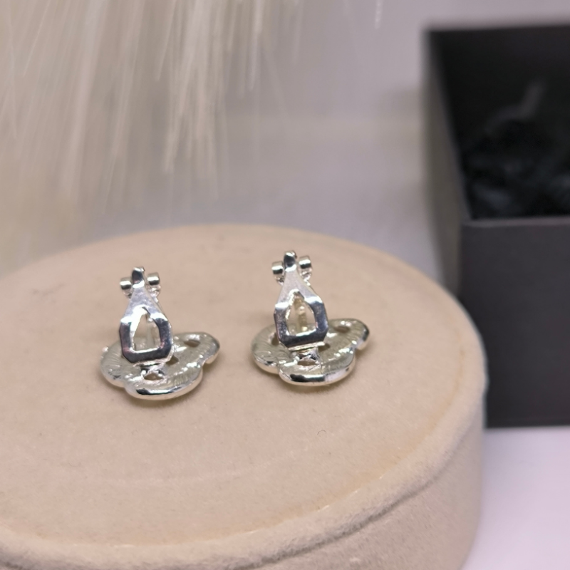 Mirdzoši sudraba krāsas klipši