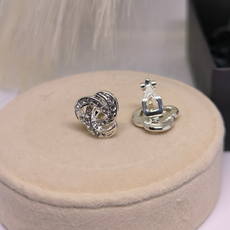 Mirdzoši sudraba krāsas klipši