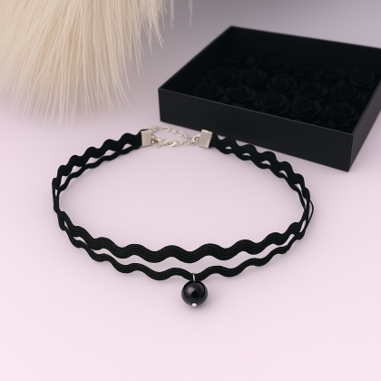 Čokeris (choker) ar apaļu kulonu