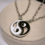 Pāra kaklarotu komplekts "Yin Yang"