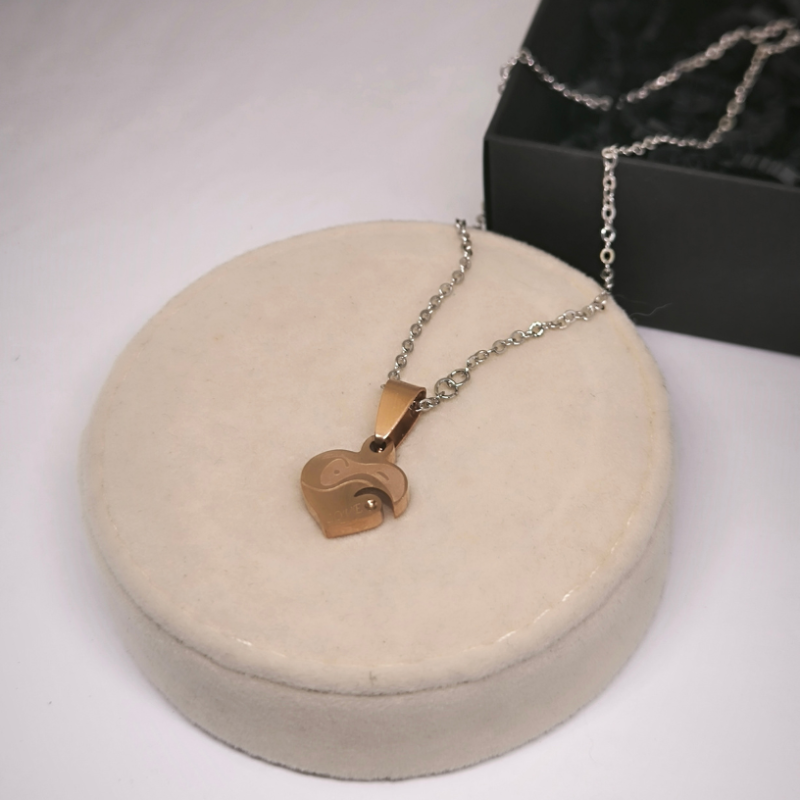 Tērauda kaklarotas pārim "I LOVE YOU"