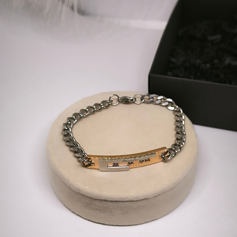 Rokassprādžu komplekts pārim "Romantic"