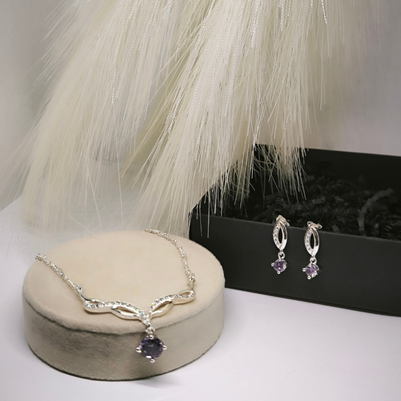 Rotaslietu komplekts "Purpura rīts"