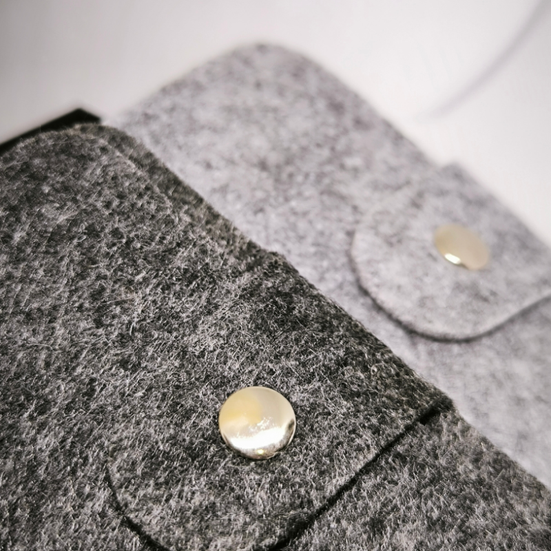 Filca karšu turētājs