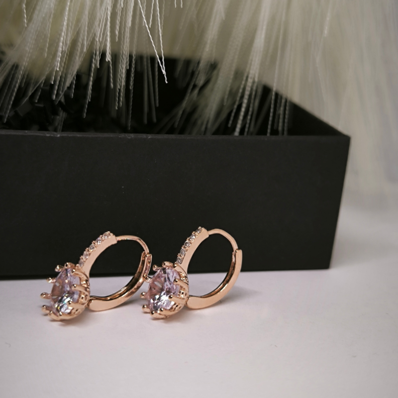 Gredzena formas auskari "Kristāli"