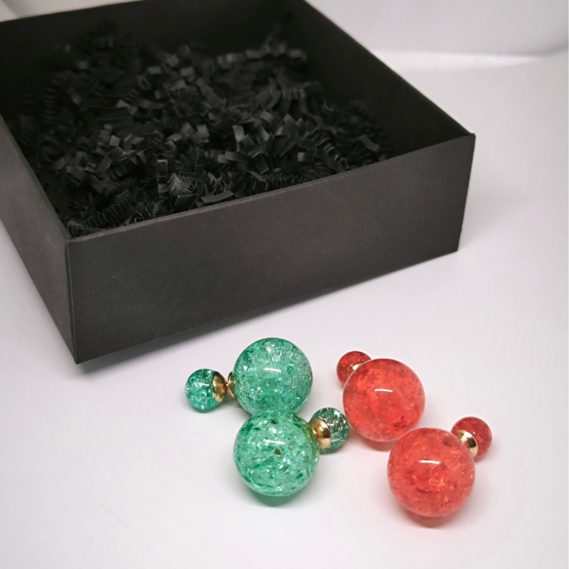 Sasitā stikla imitācijas auskari