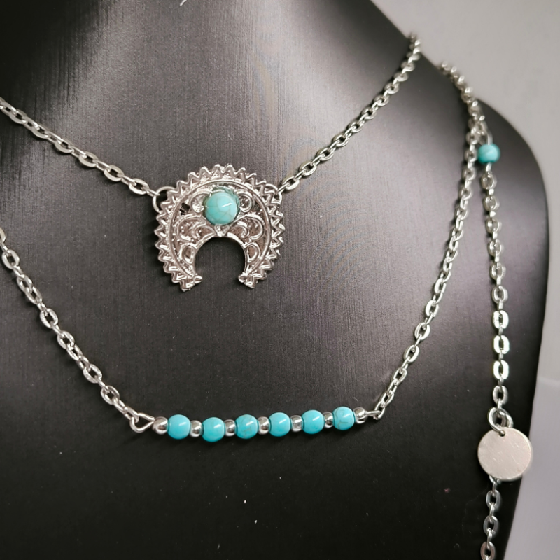 Izsmalcināts boho stila kaklarota