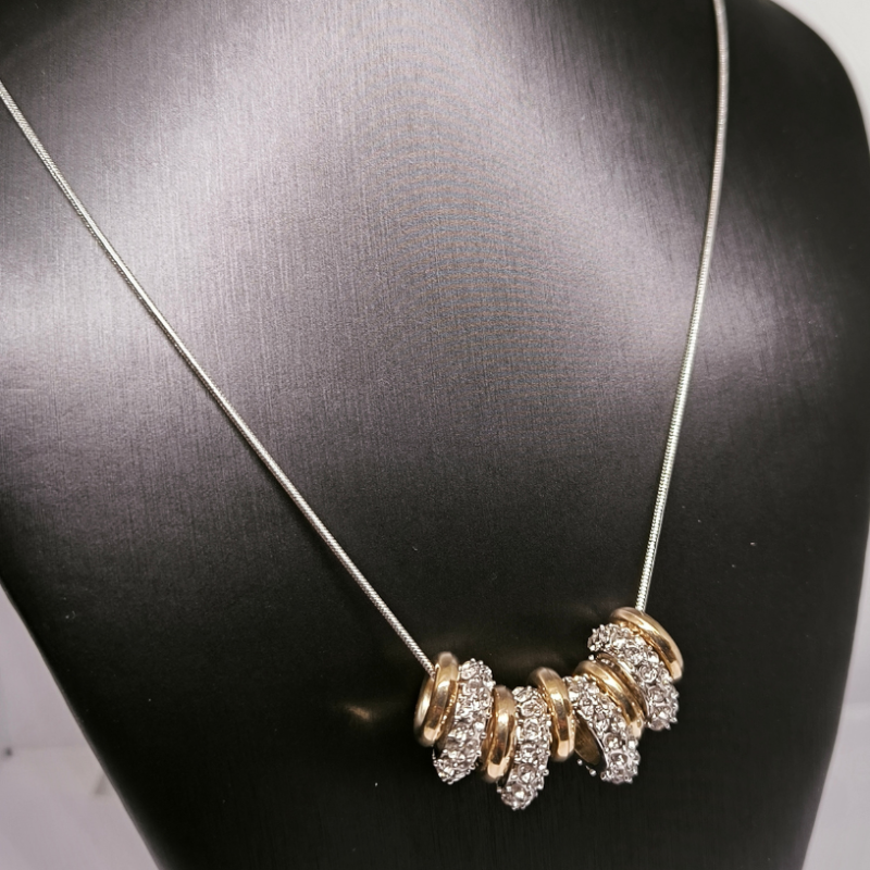 Sieviešu kaklarota "Gredzeni"