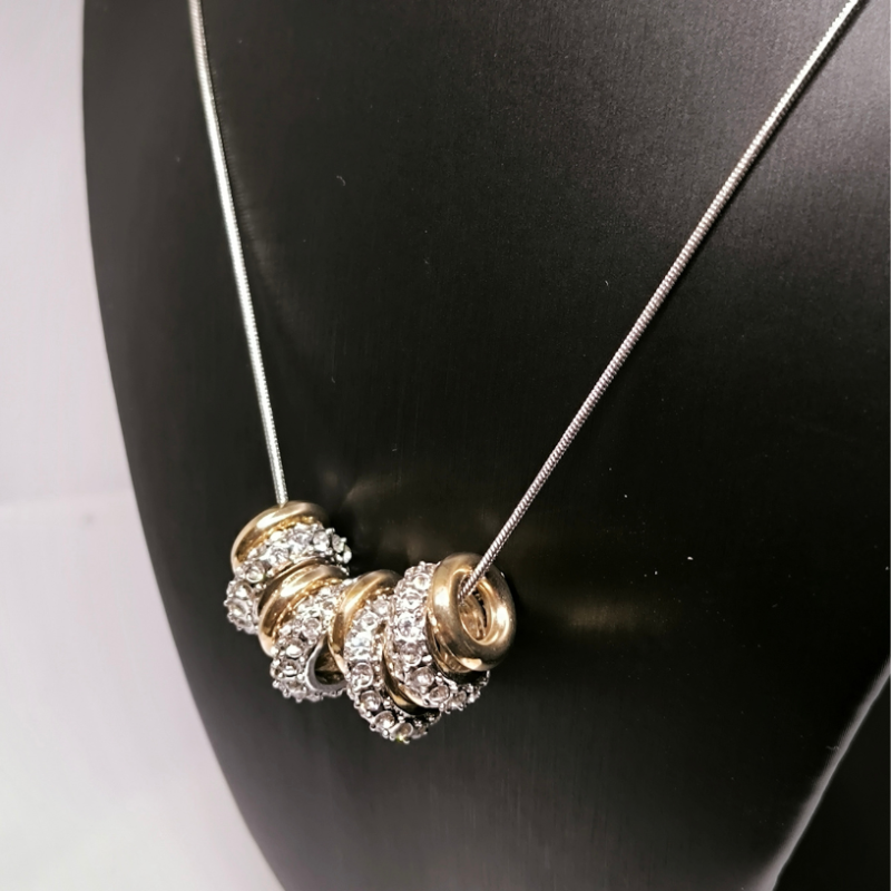 Sieviešu kaklarota "Gredzeni"