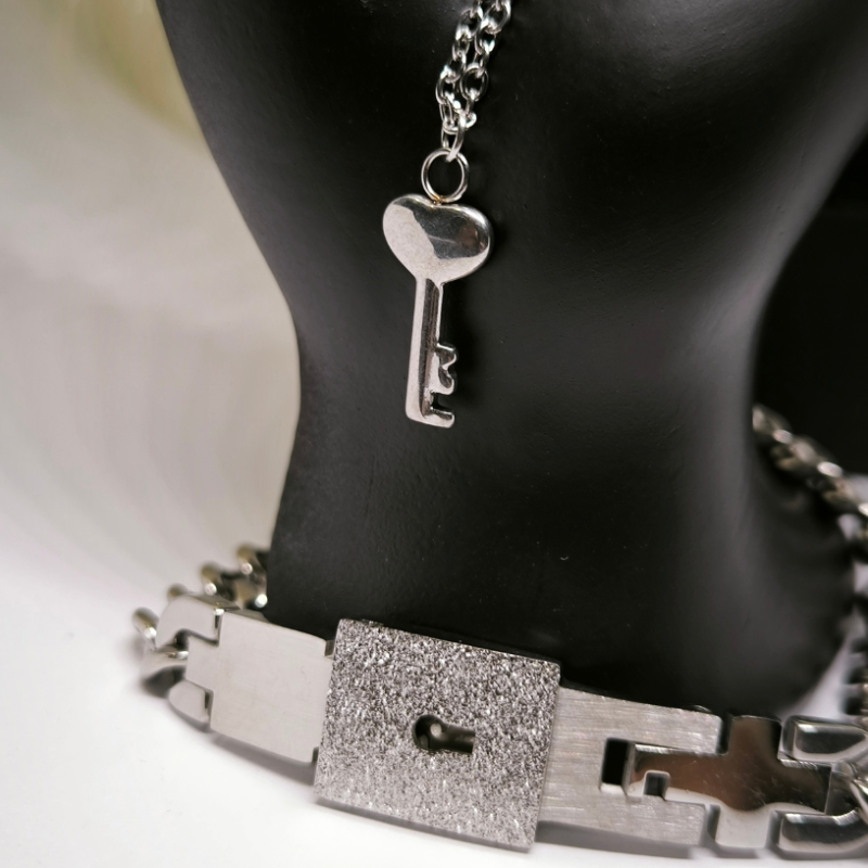 Rotaslietu komplekts pārim rokassprādze un kaklarota