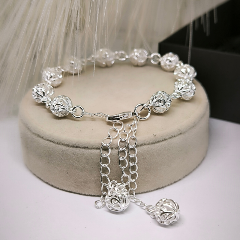 Ažūra rokassprādze