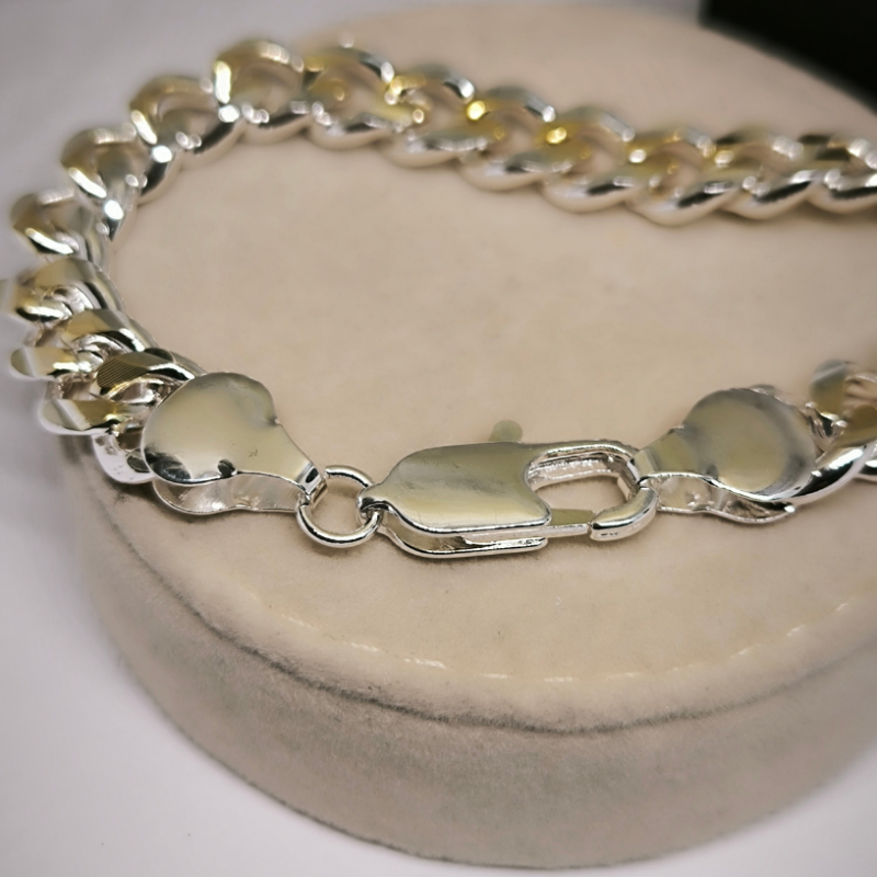 Vīriešu rokassprādze "Pynē"