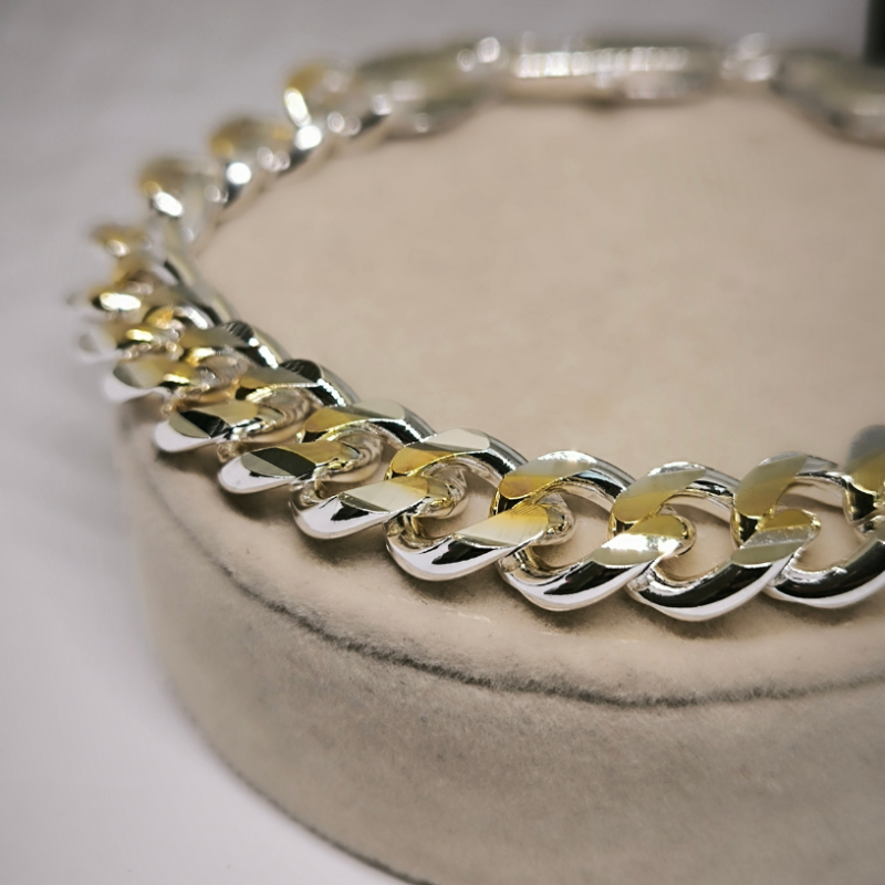 Vīriešu rokassprādze "Pynē"