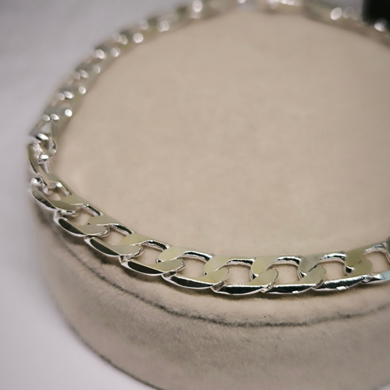 Vīriešu rokassprādze "Pīnīte"