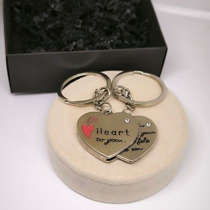 Atslēgu piekariņu komplekts pārim "Heart to you"