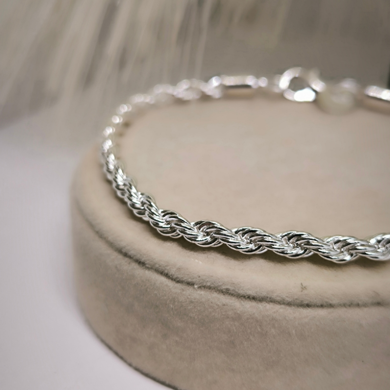 Rokassprādze "Griezējs"