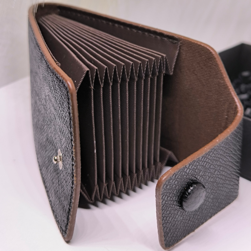 Kartīšu turētājs "Black"