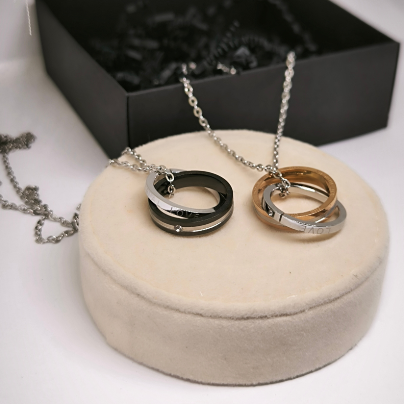 Kaklarotas Eternal love ar cirkoniju