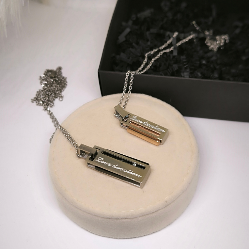 Taisnstūra formas kaklarotu komplekts