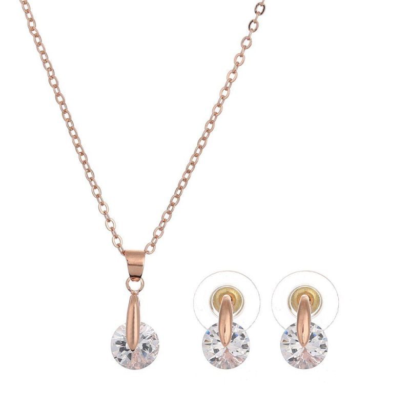 Stilīgs, izsmalcināts aksesuāru komplekts