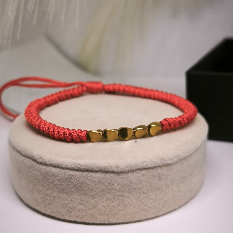 Stilīgs rokassprādžu komplekts ar tīģera aci