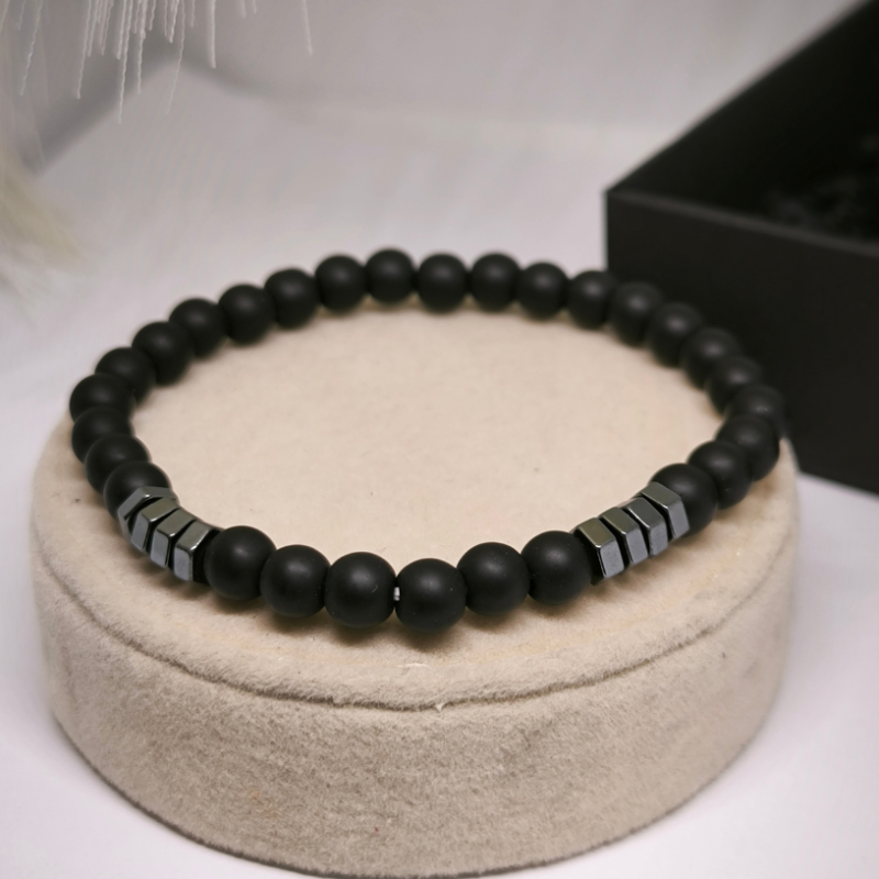 Minimālistiska dizaina krellīšu rokassprādžu komplekts