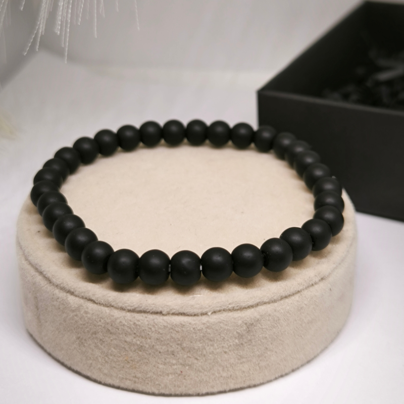 Minimālistiska dizaina krellīšu rokassprādžu komplekts