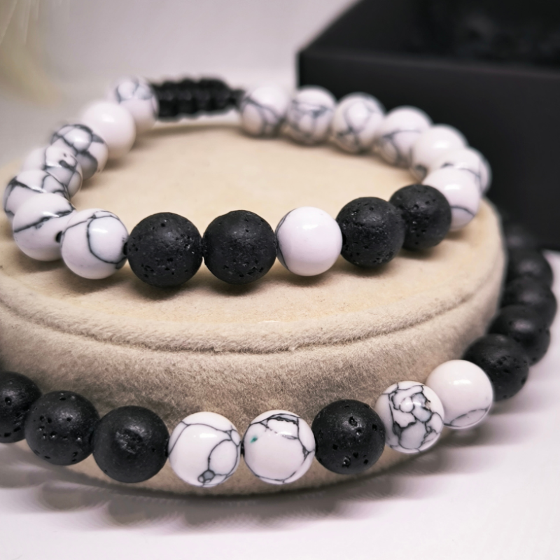 Divkrāsu krellīšu rokassprādzes ar regulējamu aizdari