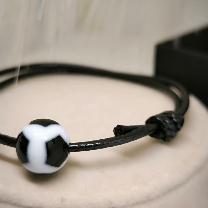 Auduma rokassprādze „Futbola aizraušanās“