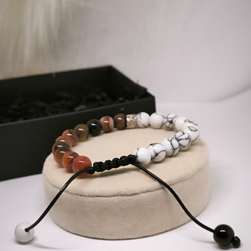 Oniksa un tīģeracs krellīšu rokassprādze