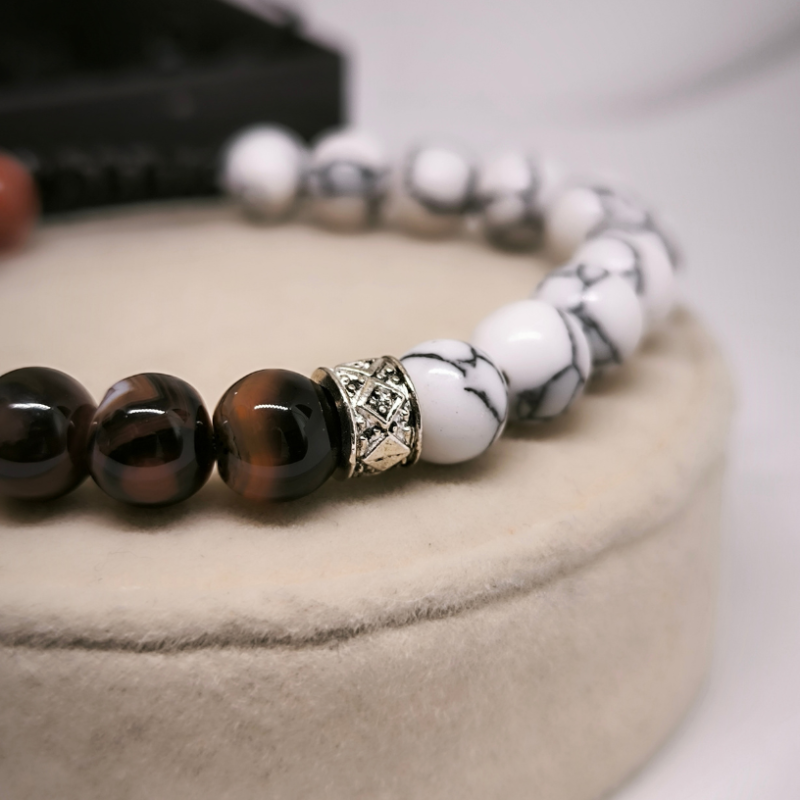 Oniksa un tīģeracs krellīšu rokassprādze