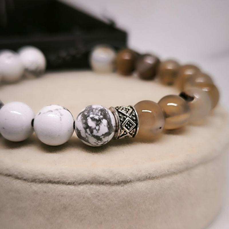 Oniksa akmens krellīšu rokassprādze