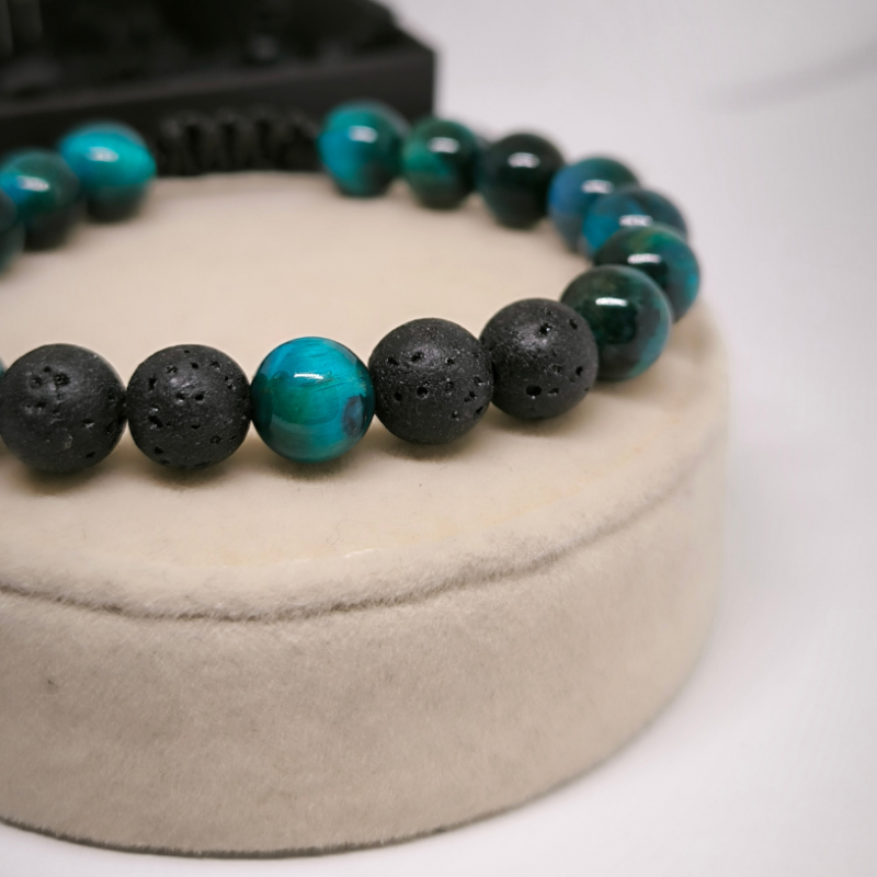 Lavas krellīšu rokassprādze ar zilo tīģera aci