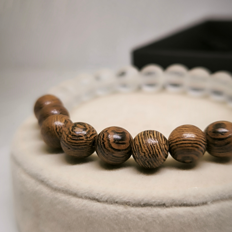 Stilīga krellīšu rokassprādze