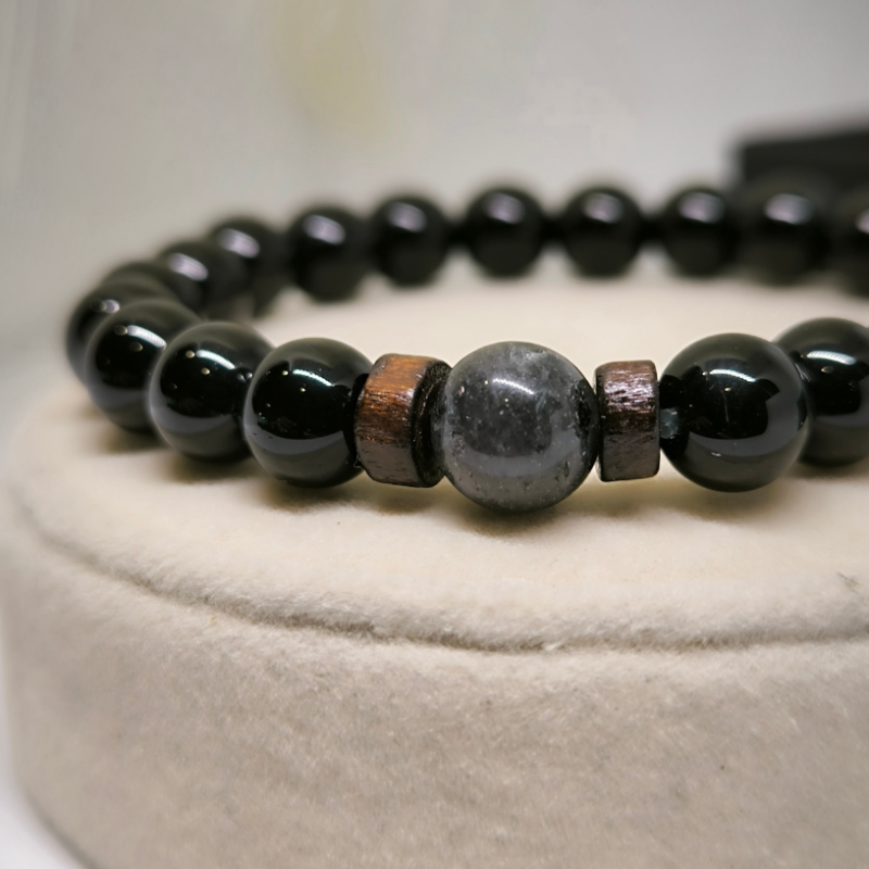 Dabīgā akmens pērlīšu rokassprādze