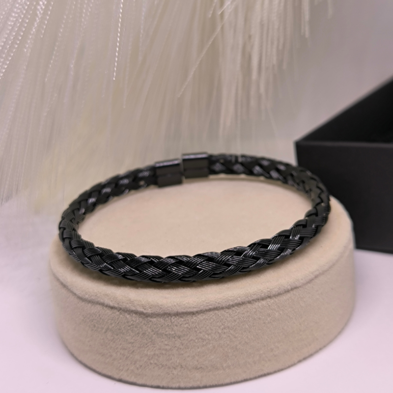 Jauniešu rokassprādzes vīriešiem no nerūsējošā tērauda