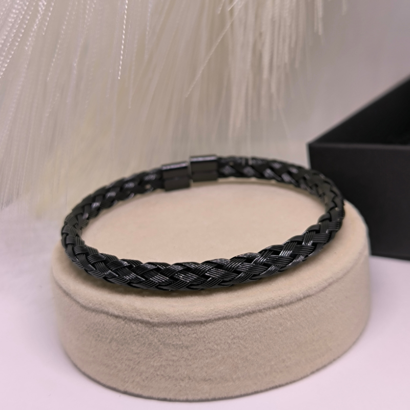 Vīriešu rokassprādžu komplekts no nerūsējošā tērauda