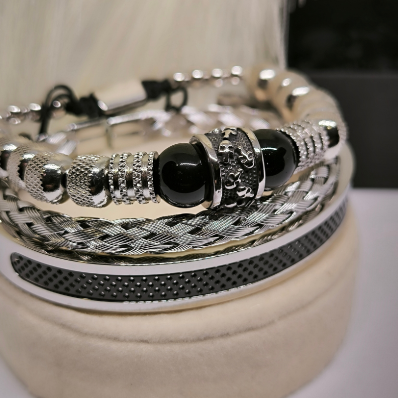 Vīriešu burvīgo rokassprādžu komplekts