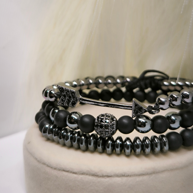 Rokassprādžu komplekts „Ceļa Meklētājs“