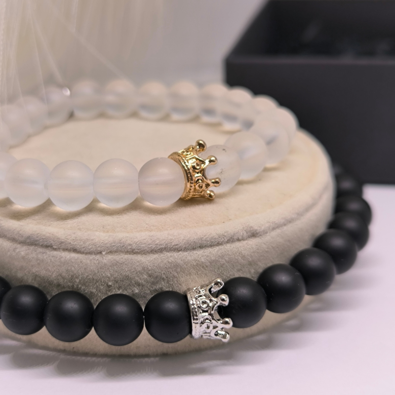 Karalisks rokassprādžu komplekts