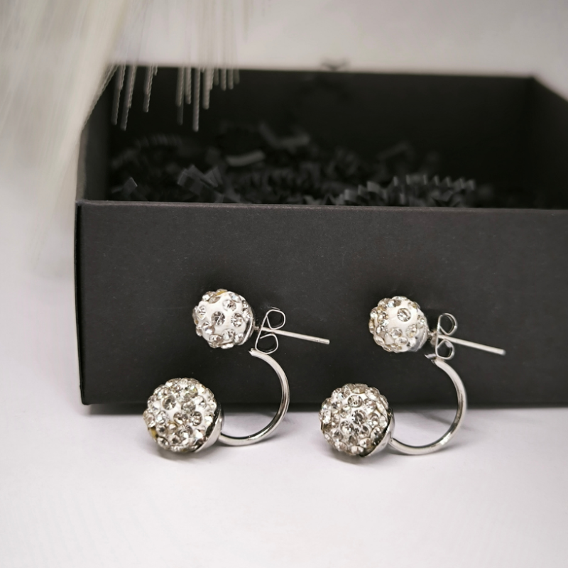 Auskari "Kad vēlas greznību..."