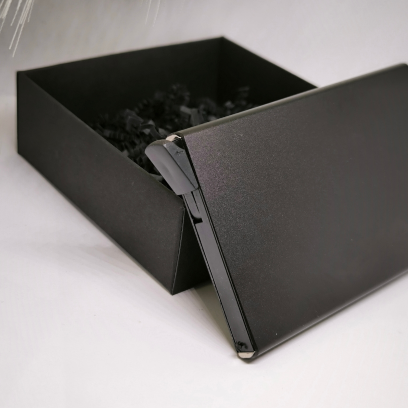 Kartīšu turētājs "Minimalisms"