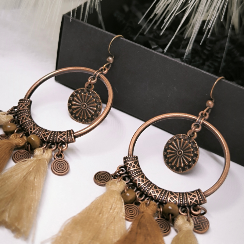 Indiāņu stila auskari