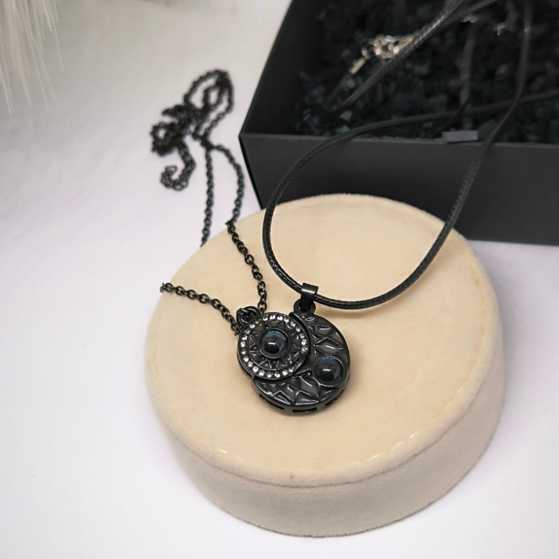 Kaklarotu komplekts "Maģija pārim"