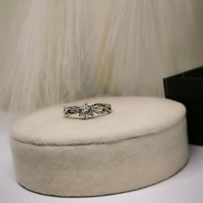 Gredzenu komplekts pārim "Pīnē"