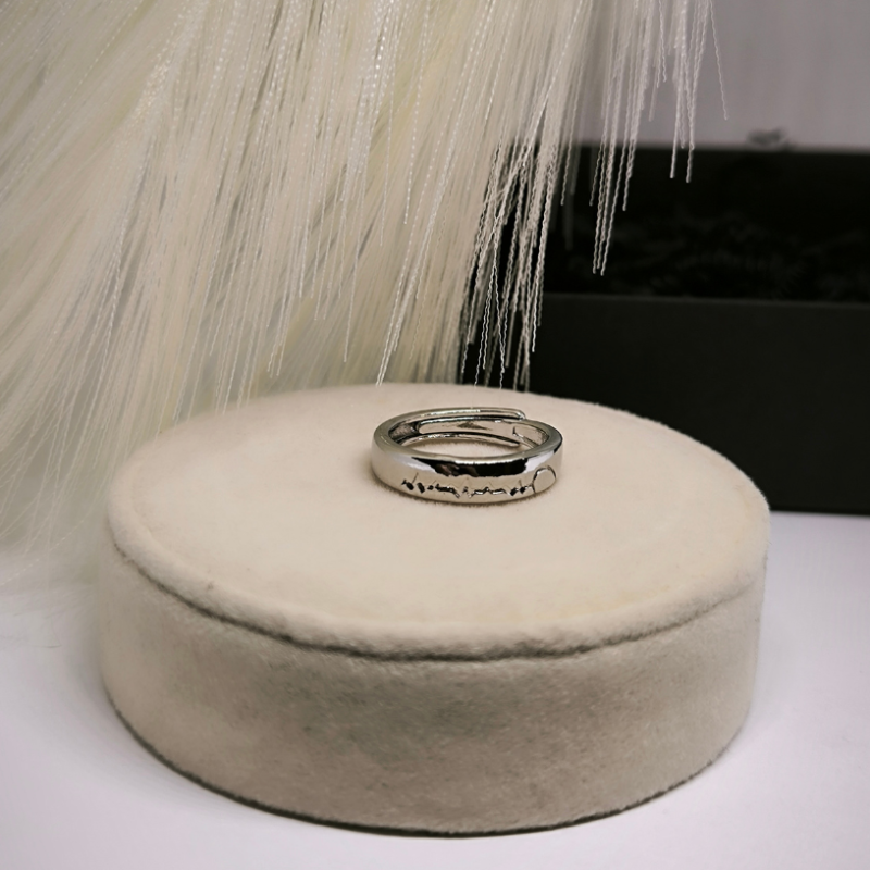 Gredzenu komplekts pārim "Sirds puksti"