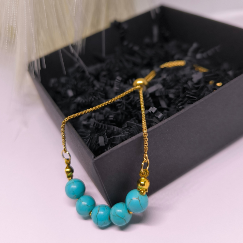 Stilīga rokassprādze ar zilo hovlitu „Elegance Blue“