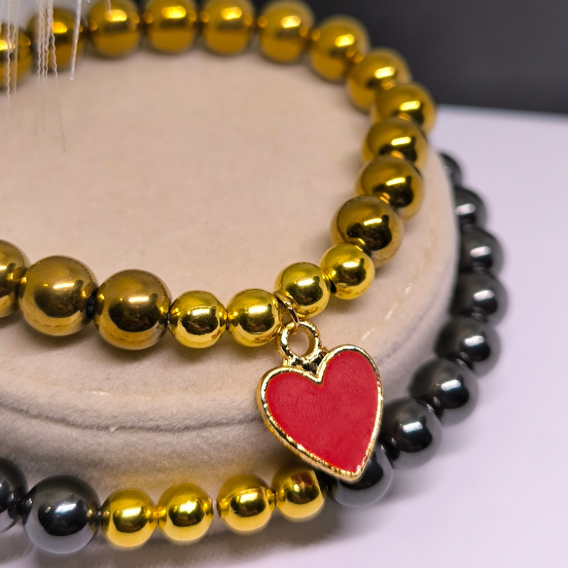 Rokassprādzes pārim ar hematītu „Sirdžu harmonija“