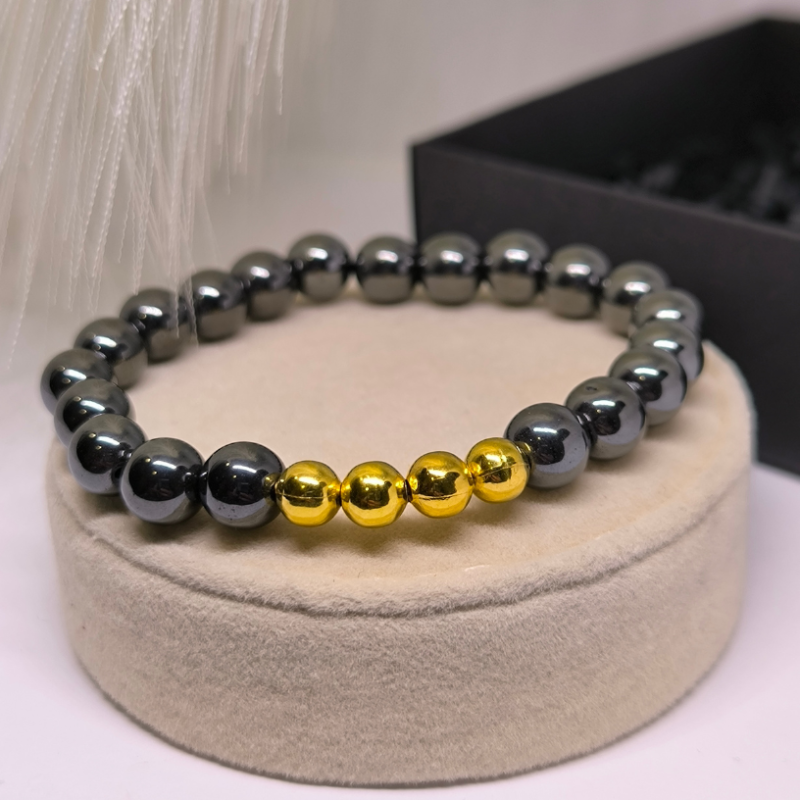 Rokassprādzes pārim ar hematītu „Sirdžu harmonija“