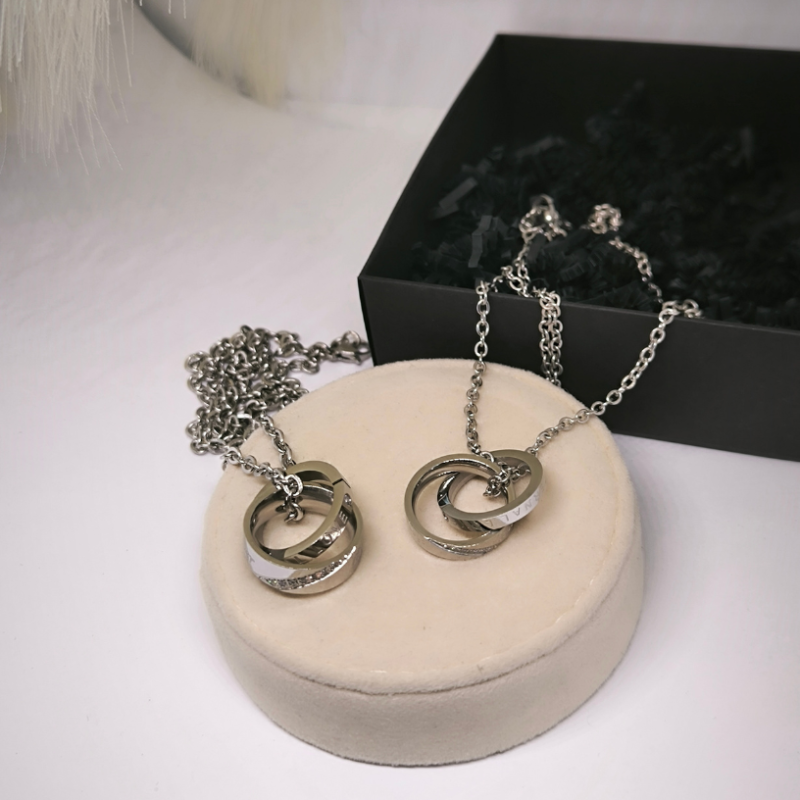 Elegantu rotaslietu komplekts "Eternal love"